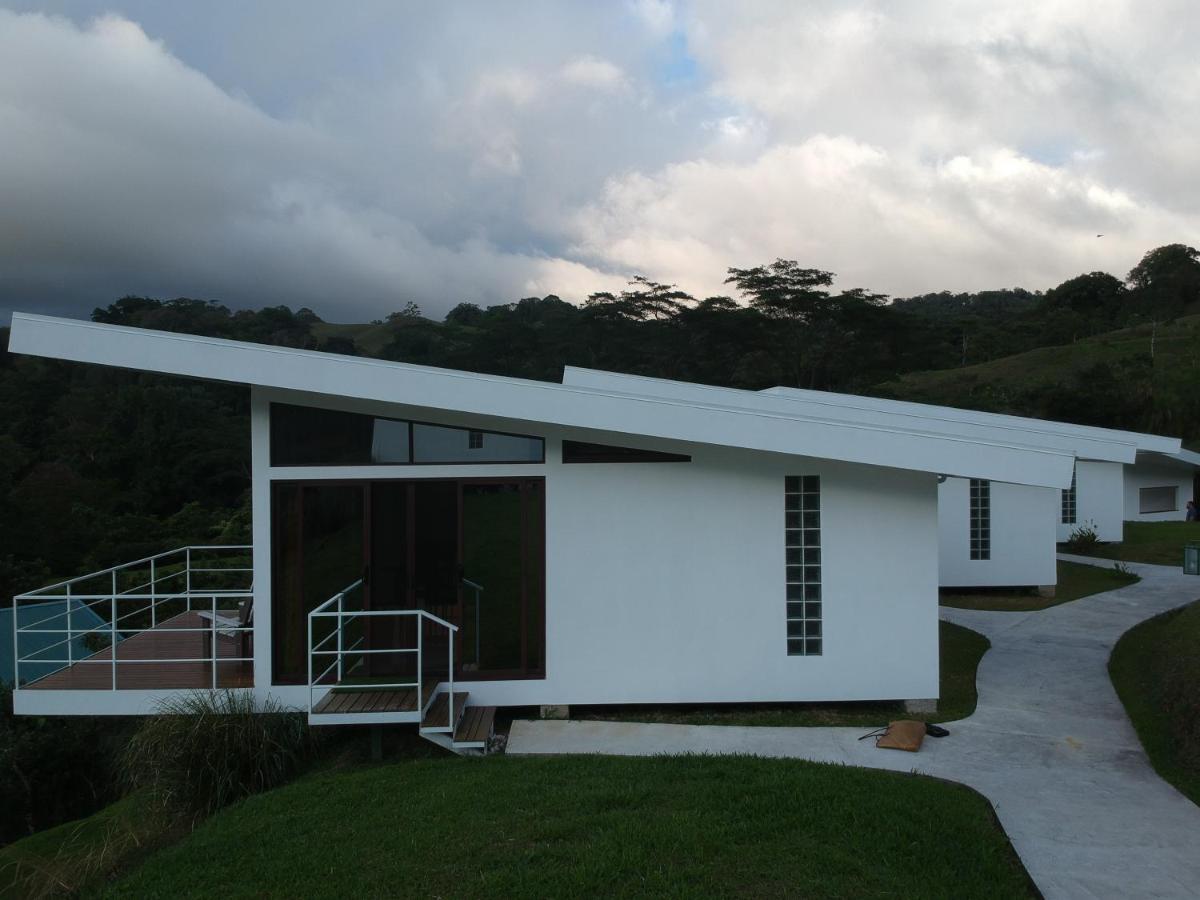 Hotel Laguna Arenal Union Exterior photo